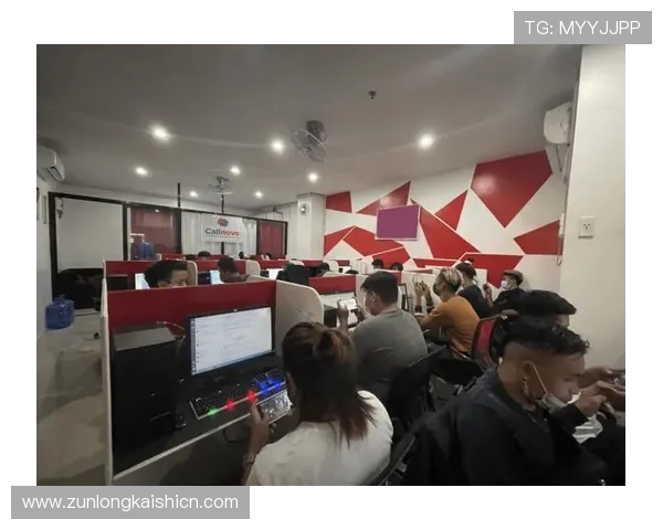 尊龙凯时ag旗舰厅登陆提供专业客服全天在线服务,及时解决玩家在游戏中遇到的各种问题 尊龙凯时ag旗舰厅登陆提供专业客服全天在线服务,及时解决玩家在游戏中遇到的各种问题